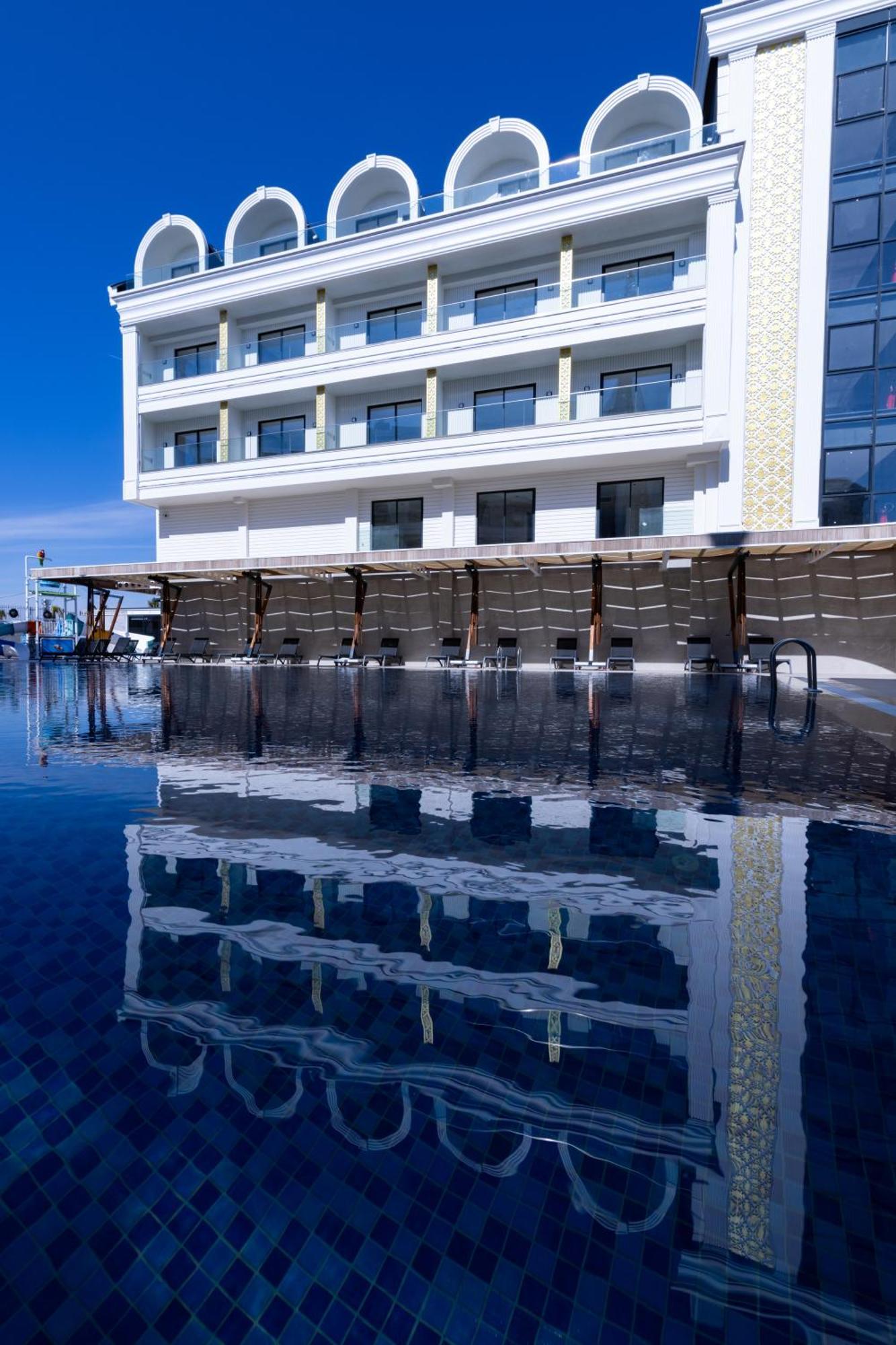 Belenli Resort Hotel Belek Exteriör bild